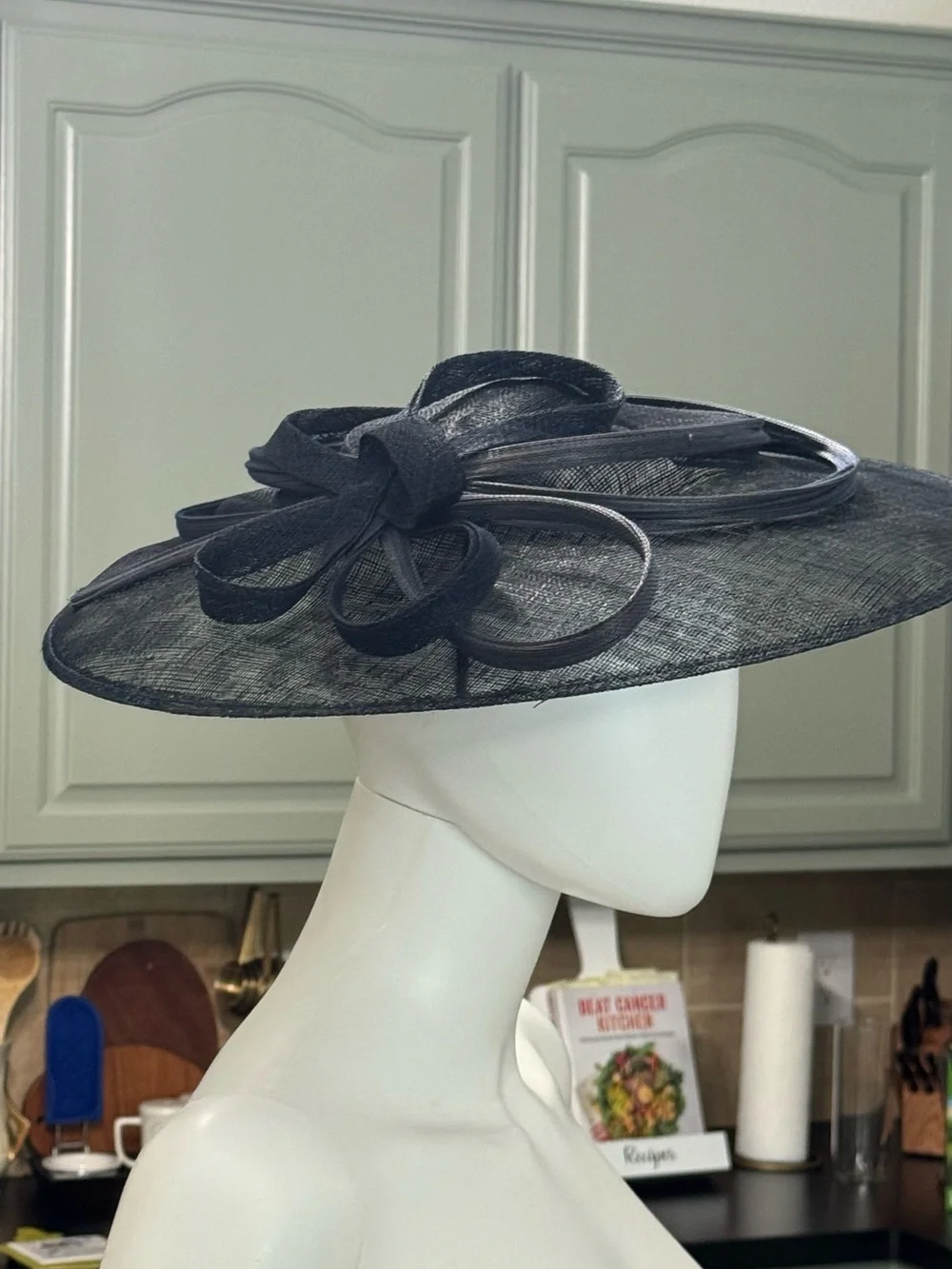 Tout En Tete elegant navy